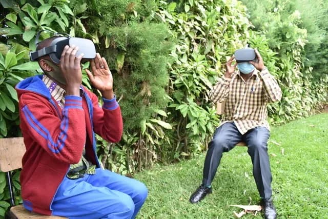 Reimagining learning for small businesses in emerging markets: The opportunity for virtual reality