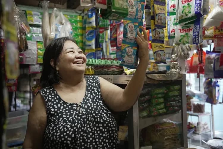 Harnessing the power of AI to support small businesses