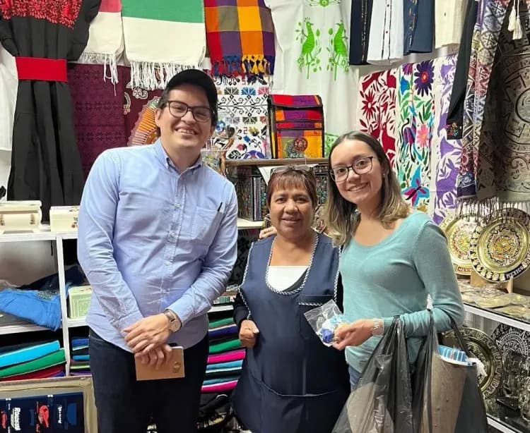 Engaging small businesses by harnessing learning platforms and trusted communities